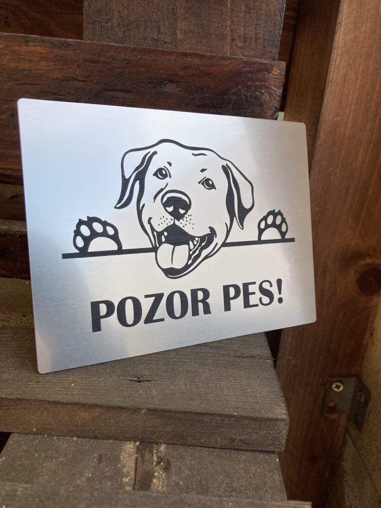 Tabulka Pozor pes